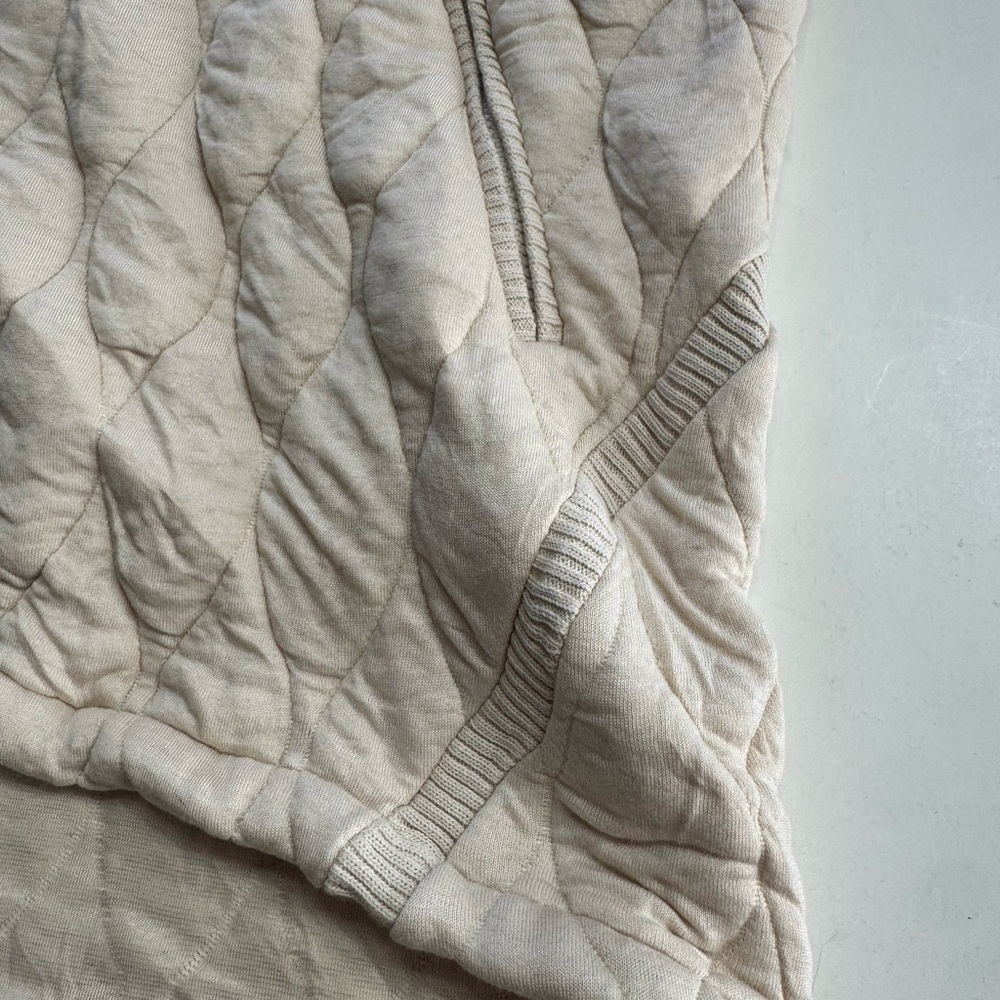 FP Movement NWT Dream Big Sz S Cream Quilted Sleeveless Zip Up Hoodie Sweatshirt - Picture 2 of 7